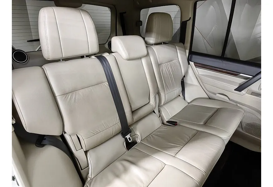 Mitsubishi Pajero 3.5 AT AWD (189 л.с.) Белый в АВИЛОН. Слайд №17 Mitsubishi Pajero 3.5 AT AWD (189 л.с.) Белый в АВИЛОН. Слайд №17