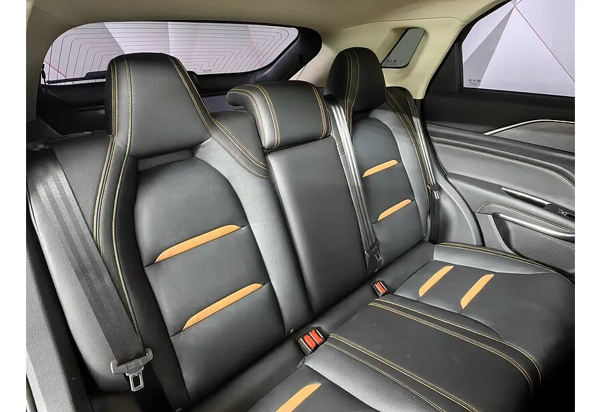 FAW Bestune T77 1.5 DCT (160 л.с.) Prestige Черный в АВИЛОН. Слайд №16