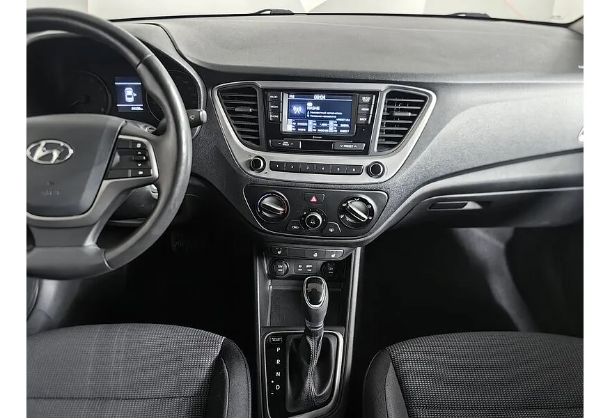 Hyundai Solaris 1.6 AT (123 л.с.) Comfort Серый в АВИЛОН. Слайд №15