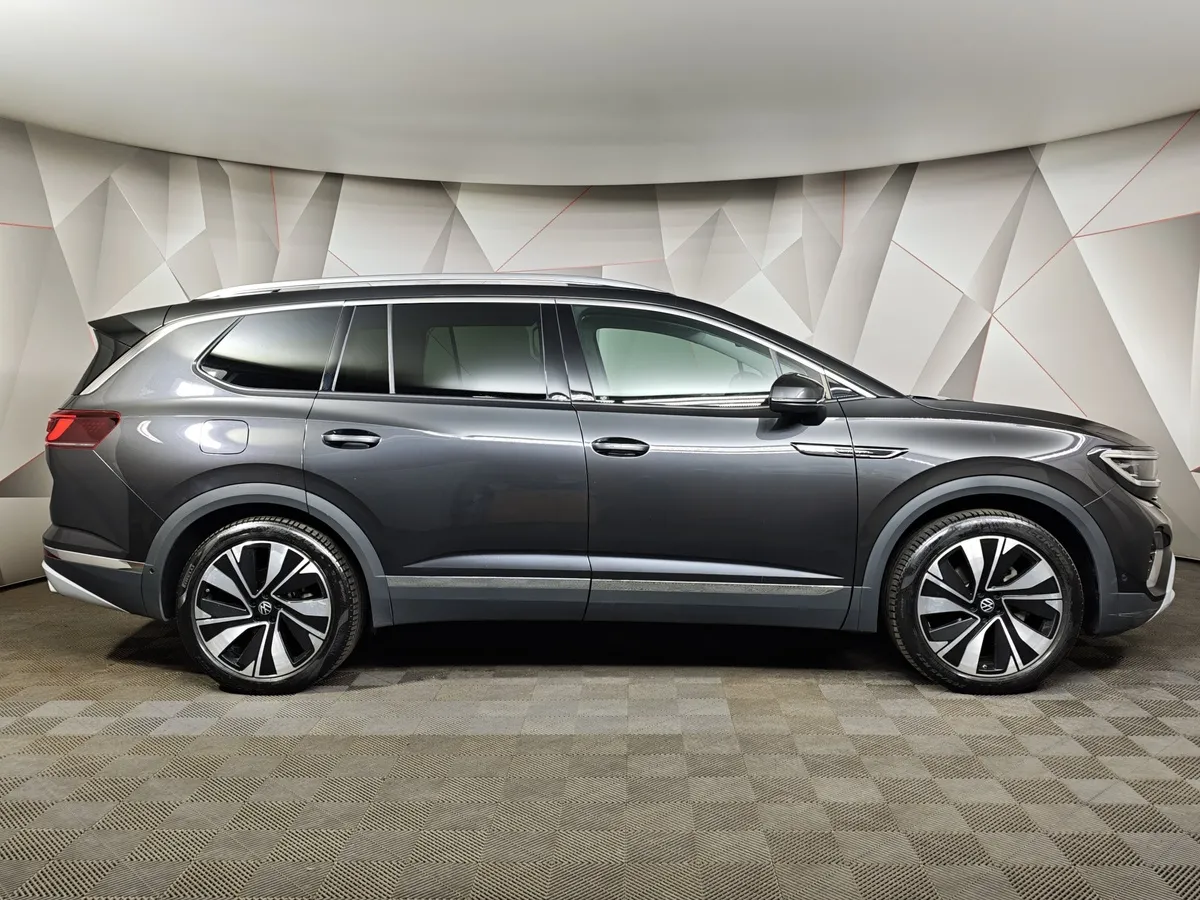 Volkswagen Talagon 2.0 7DSG AWD (220 л.с.) Flagship Черный в АВИЛОН. Слайд №6