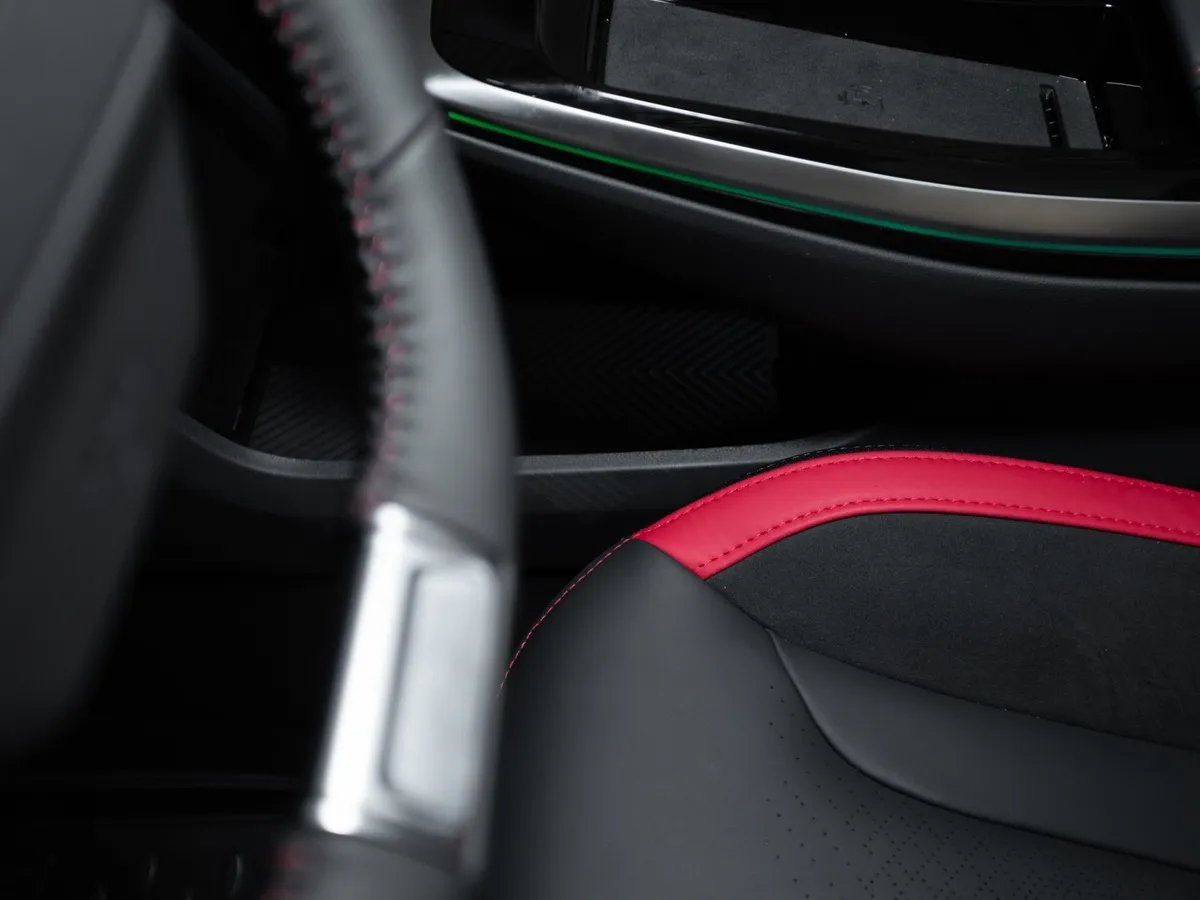 JETOUR Dashing 1.5T 6DCT 2WD (147 л.с.) Comfort Черный в АВИЛОН. Слайд №20