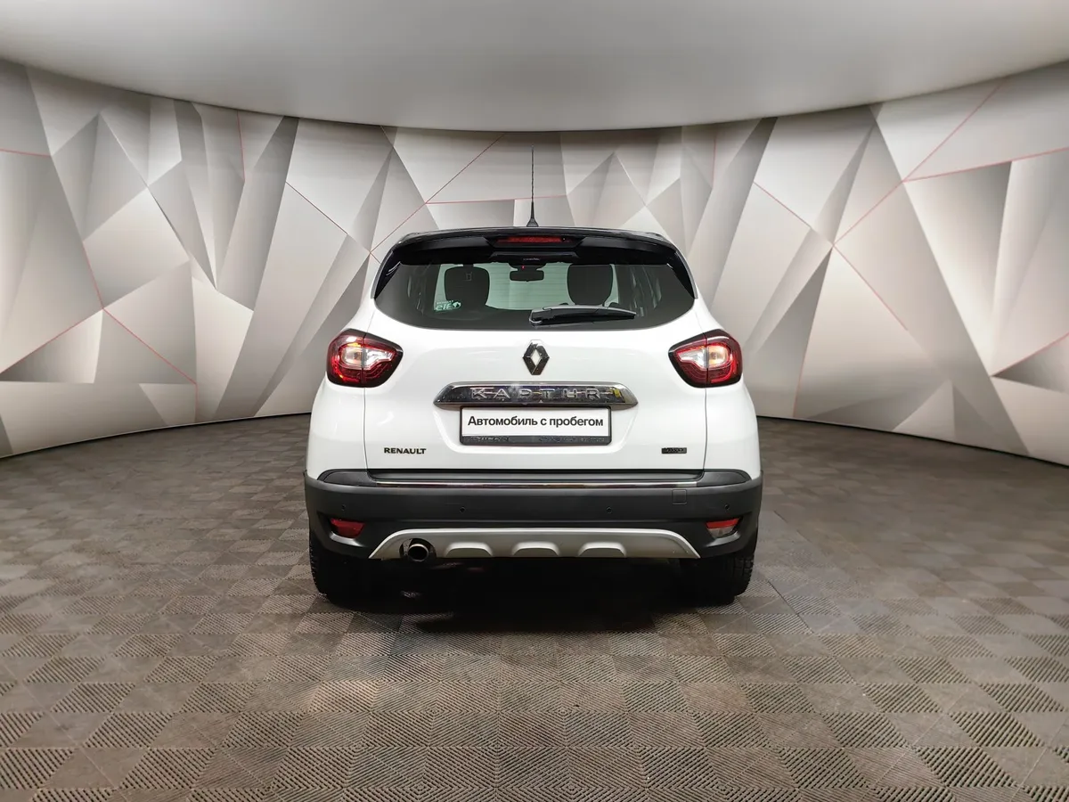 Renault Kaptur 2.0 AT AWD (143 л.с.) Белый в АВИЛОН. Слайд №8