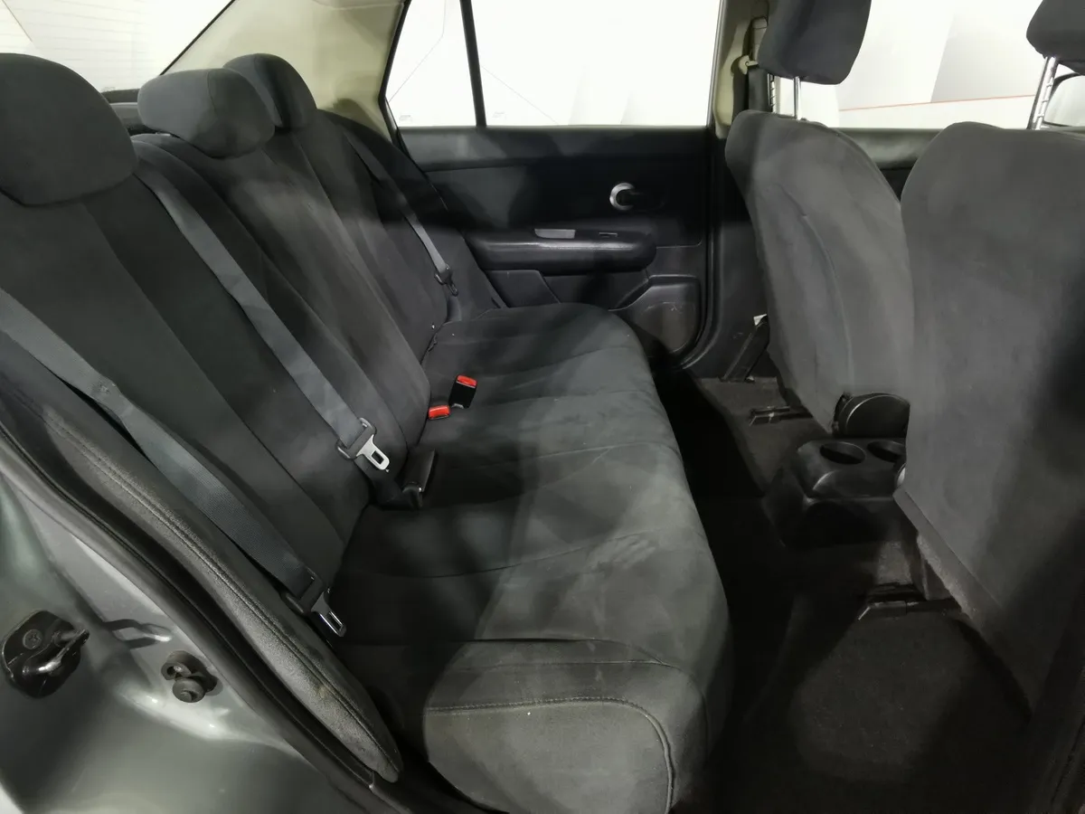 Nissan Tiida 1.6 AT (110 л.с.) Серый в АВИЛОН. Слайд №15