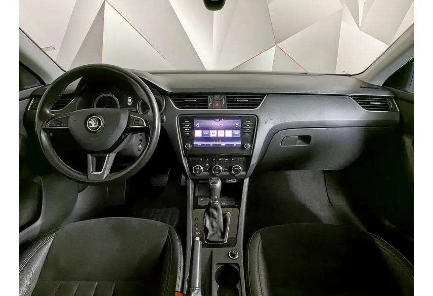 Skoda Octavia 1.4 TSI DSG (150 л.с.) Ambition Серебристый в АВИЛОН. Слайд №9