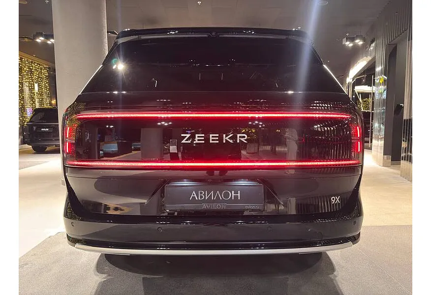 Zeekr 9X 2.0h AT 4WD (1177 л.с.) Ultra Черный в АВИЛОН. Слайд №6