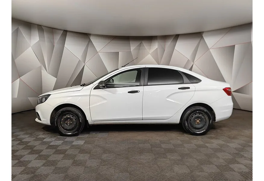 LIVE. Слайд №3