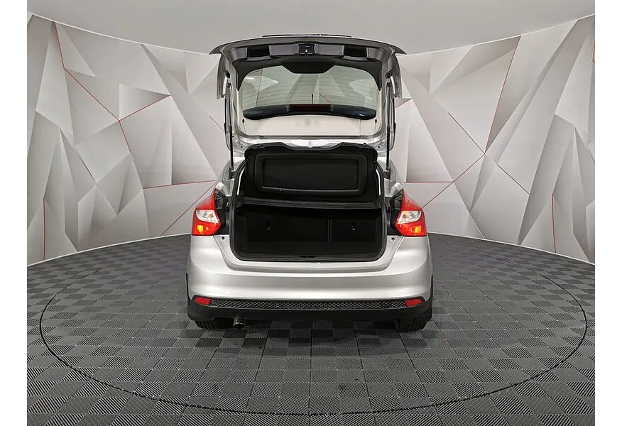 АВИЛОН - Ford Focus 1.6 MT (105 л.с.) Trend Серебристый - slide 14