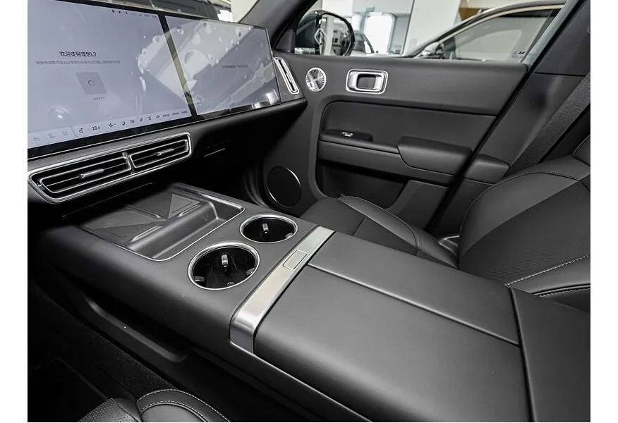 Li Auto L7 1.5 AT 4WD (449 л.с.) Ultra Зеленый в АВИЛОН. Слайд №10