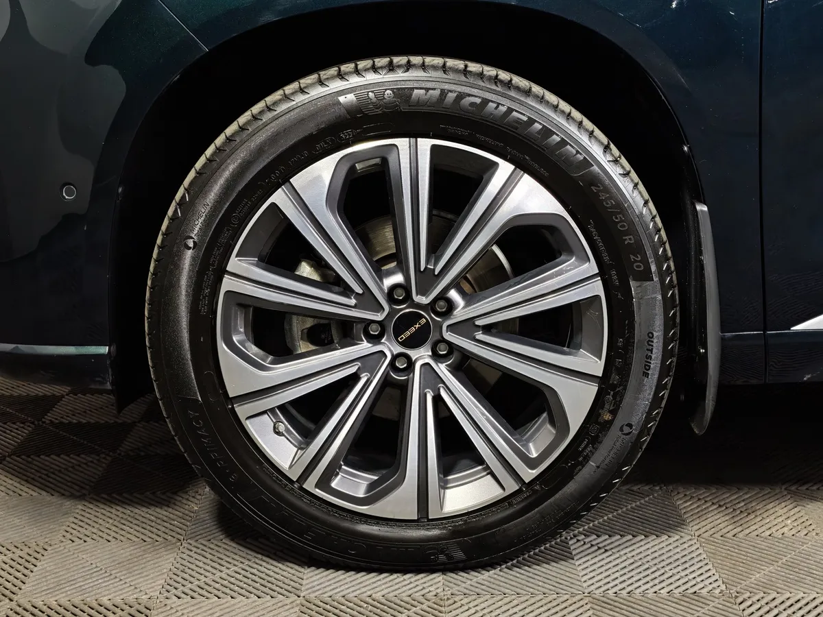EXEED VX 2.0 AT AWD (249 л.с.) 7 мест President Зеленый в АВИЛОН. Слайд №9