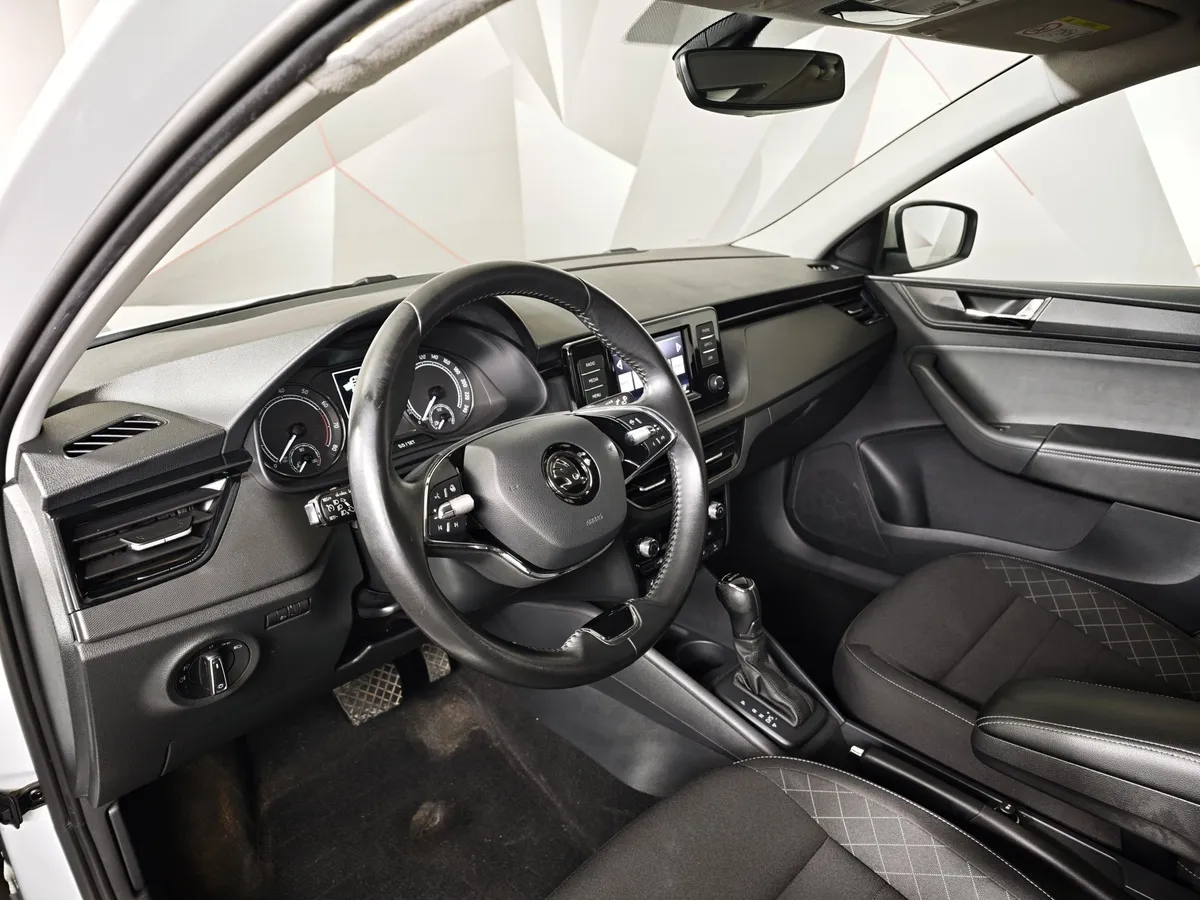 Skoda Rapid 1.6 AT (110 л.с.) Active Белый в АВИЛОН. Слайд №18