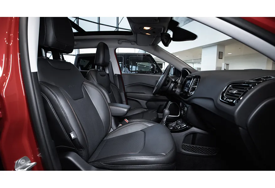 АВИЛОН - Jeep Compass 2.4 4x4 AT (150 л.с.) Limited Черный - slide 7