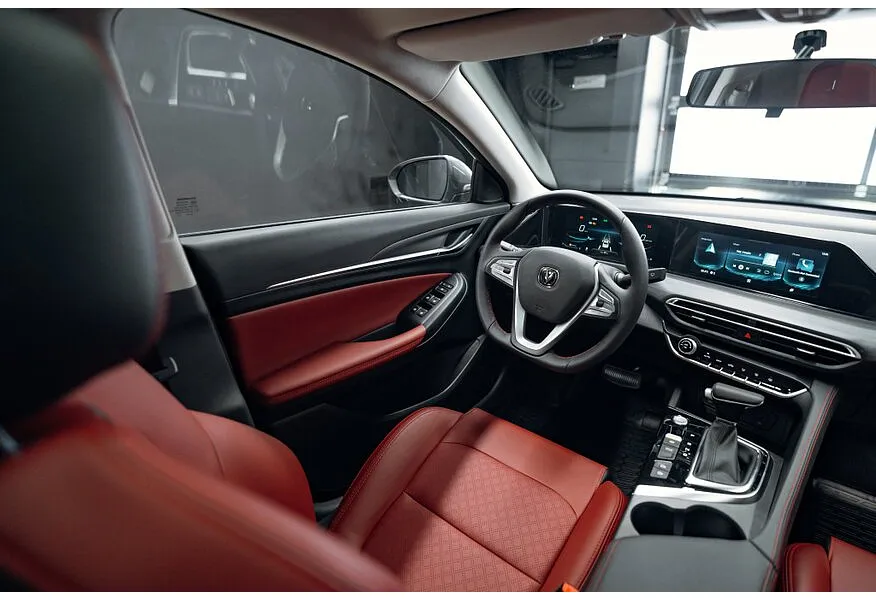 Changan Eado Plus 1.4 TGDI 7DSG 2WD (150 л.с.) Tech Серый в АВИЛОН. Слайд №8