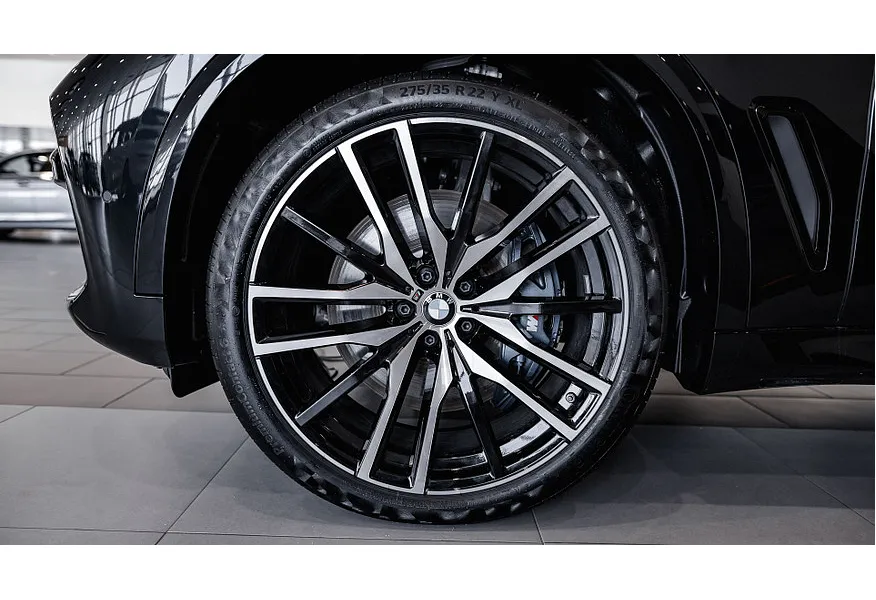 АВИЛОН - BMW X5 M50d Steptronic xDrive (400 л.с.) M Special Черный - slide 12