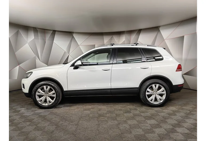 Volkswagen Touareg 3.0 TDI Tiptronic 4Motion (204 л.с.) Белый в АВИЛОН. Слайд №5