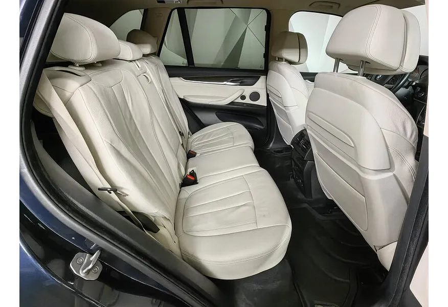 LIVE. Слайд №9