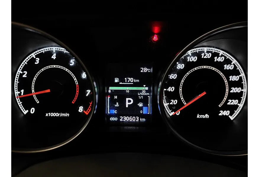АВИЛОН - Mitsubishi ASX 1.8 CVT 2WD (140 л.с.) Белый - slide 10