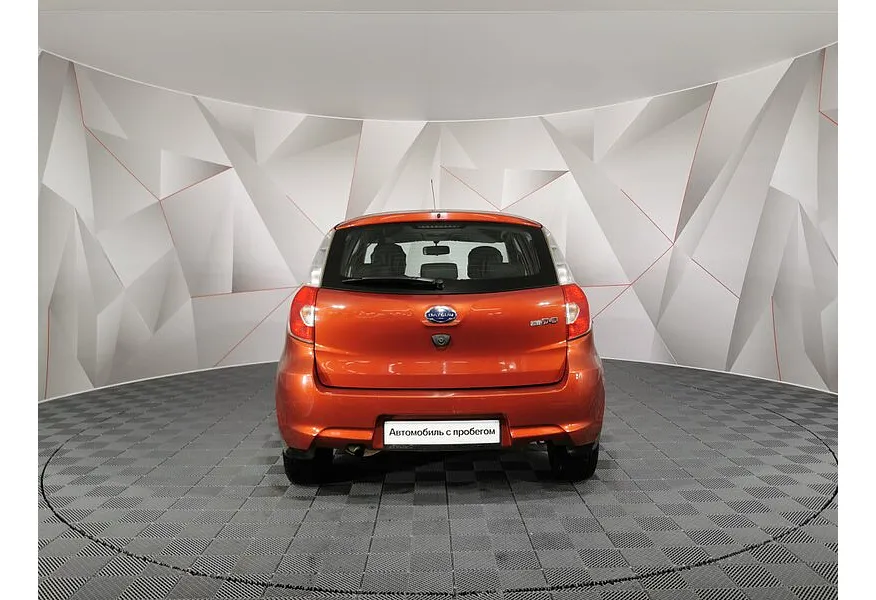 LIVE. Слайд №6