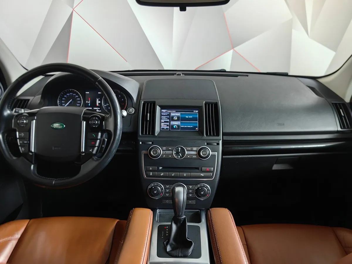 Land Rover Freelander 2.0 Si4 AT 4WD (240 л.с.) HSE Белый в АВИЛОН. Слайд №15