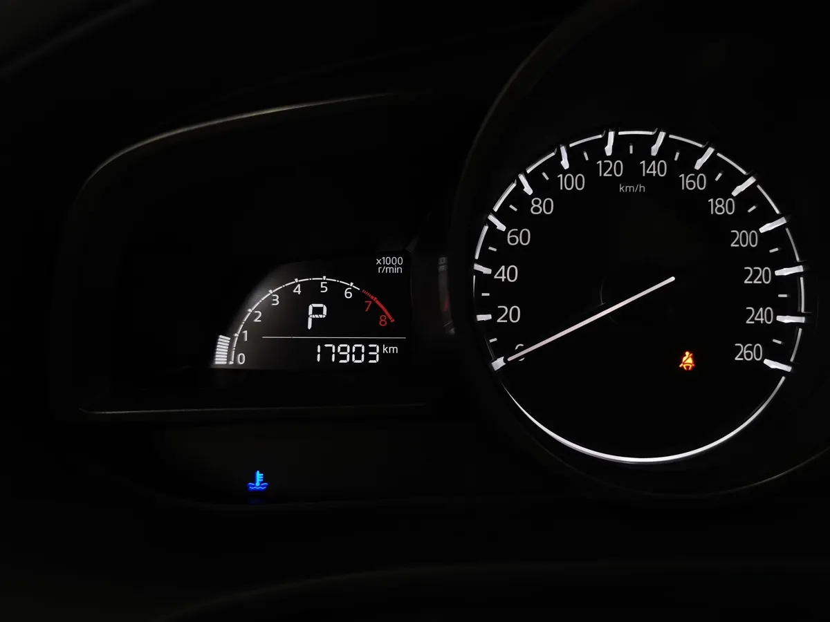 Mazda CX-4 2.0 AT (158 л.с.) High Красный в АВИЛОН. Слайд №17