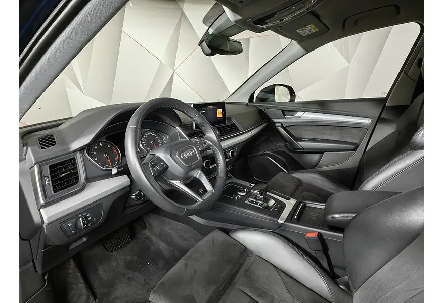 Audi Q5 2.0 TFSI S tronic quattro (249 л.с.) Design Синий в АВИЛОН. Слайд №10