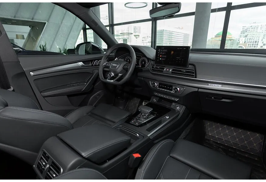 Audi Q5 L 2.0 TFSI S tronic quattro (245 л.с.) Luxury Dynamic Белый в АВИЛОН. Слайд №12