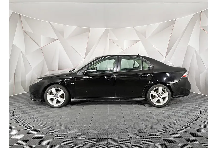 LIVE. Слайд №3