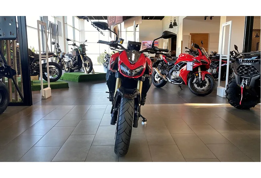 QJMOTOR SRK 600 600 см³ (82 л.с.) (82) 600 Красный в АВИЛОН. Слайд №5