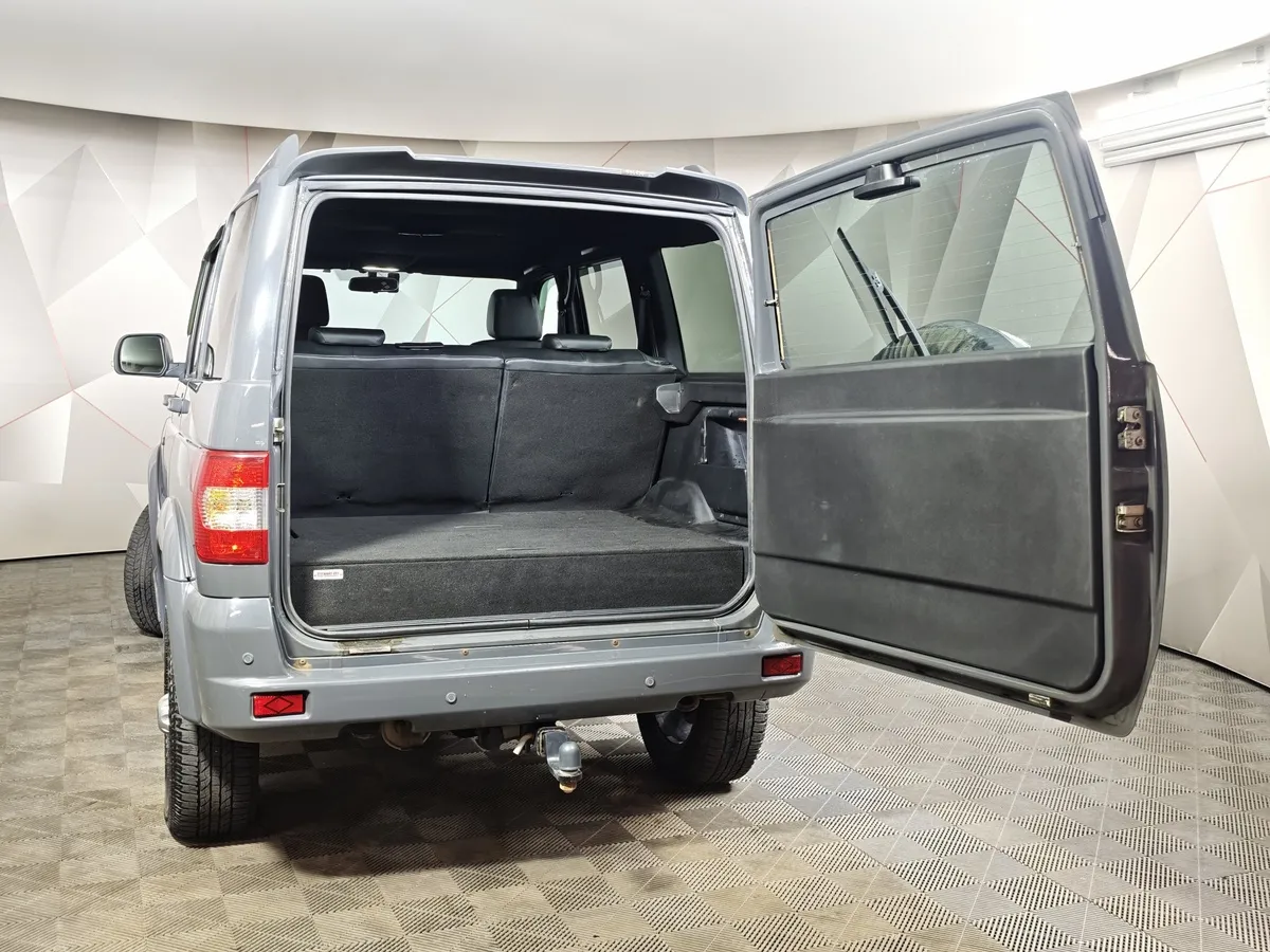УАЗ Patriot 2.7 AT 4WD (150 л.с.) Оптимум Серый в АВИЛОН. Слайд №11