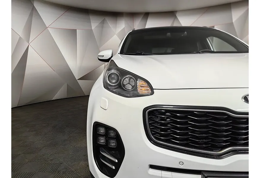 Kia Sportage 1.6 DCT 4WD (177 л.с.) GT Line Белый в АВИЛОН. Слайд №10