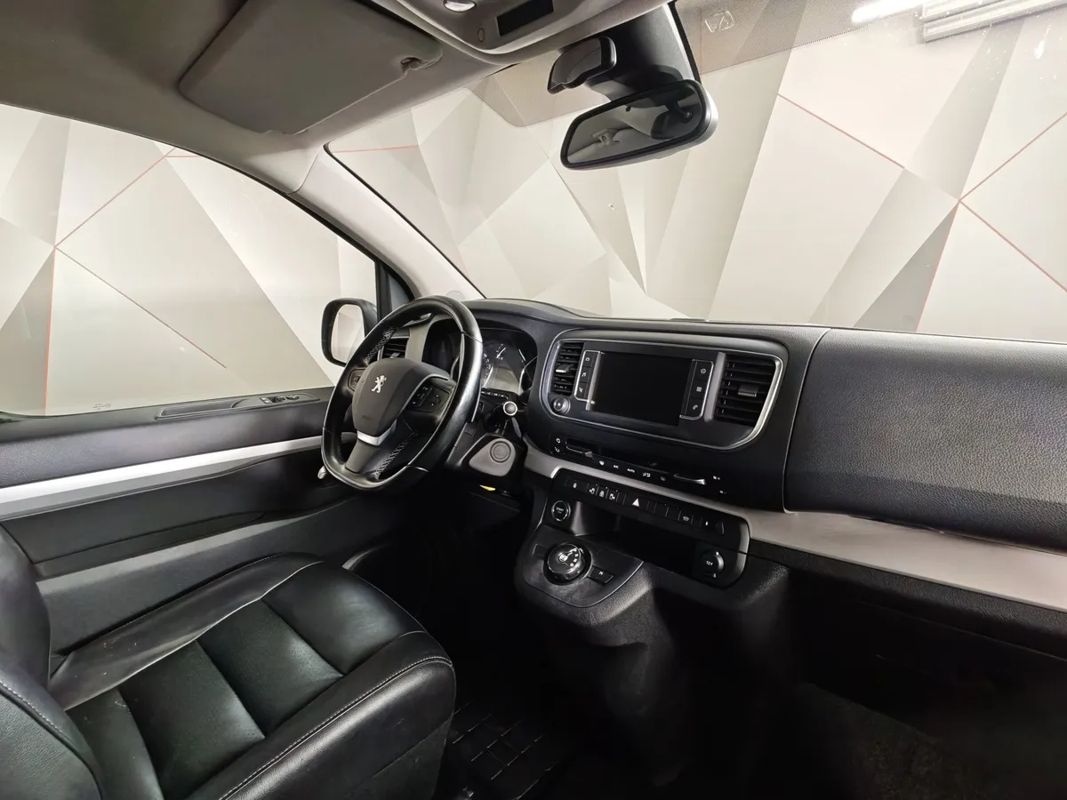 Peugeot Traveller Business 2.0 Hdi AT (150 л.с.) VIP Коричневый в АВИЛОН. Слайд №12