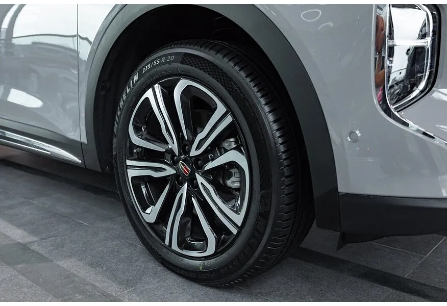 Hongqi HS7 2.0T 8AT 4WD (245 л.с.) Делюкс Серый в АВИЛОН. Слайд №15