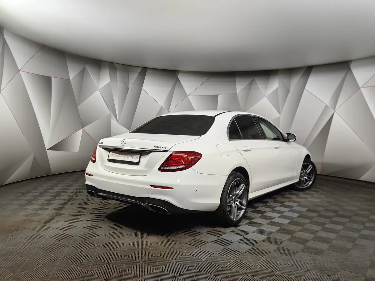 Mercedes-Benz E-Класс E 200 4MATIC 9G-TRONIC (197 л.с.) Sport (Локальная сборка) Белый в АВИЛОН. Слайд №2