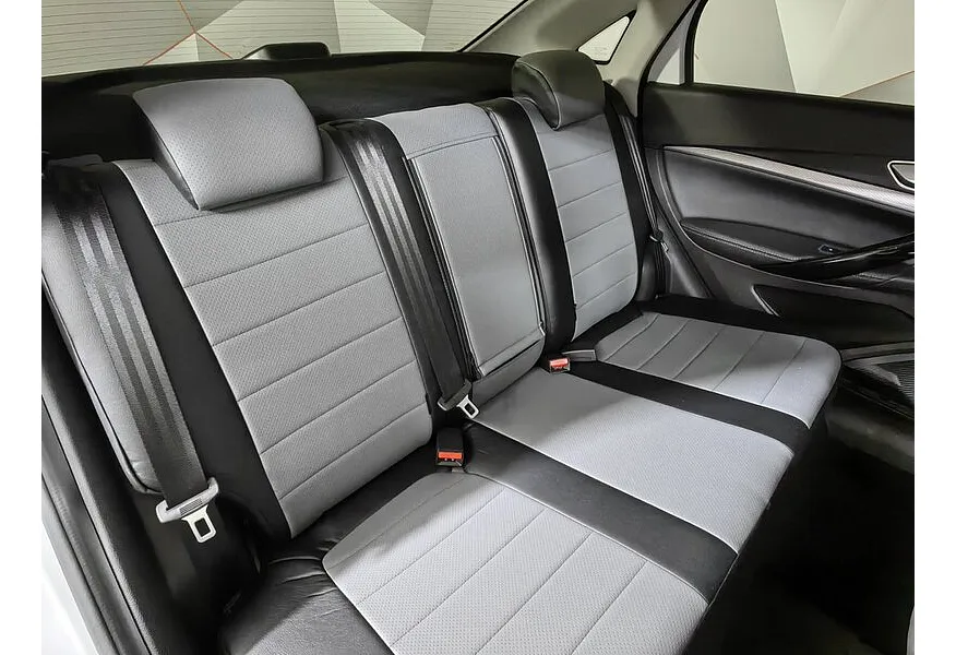 ВАЗ (Lada) Vesta 1.6 MT (106 л.с.) Белый в АВИЛОН. Слайд №16