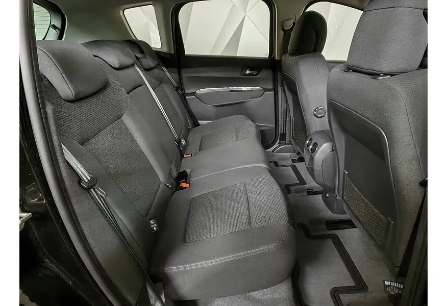 Peugeot 3008 1.6 HDI AMT (120 л.с.) Черный в АВИЛОН. Слайд №15