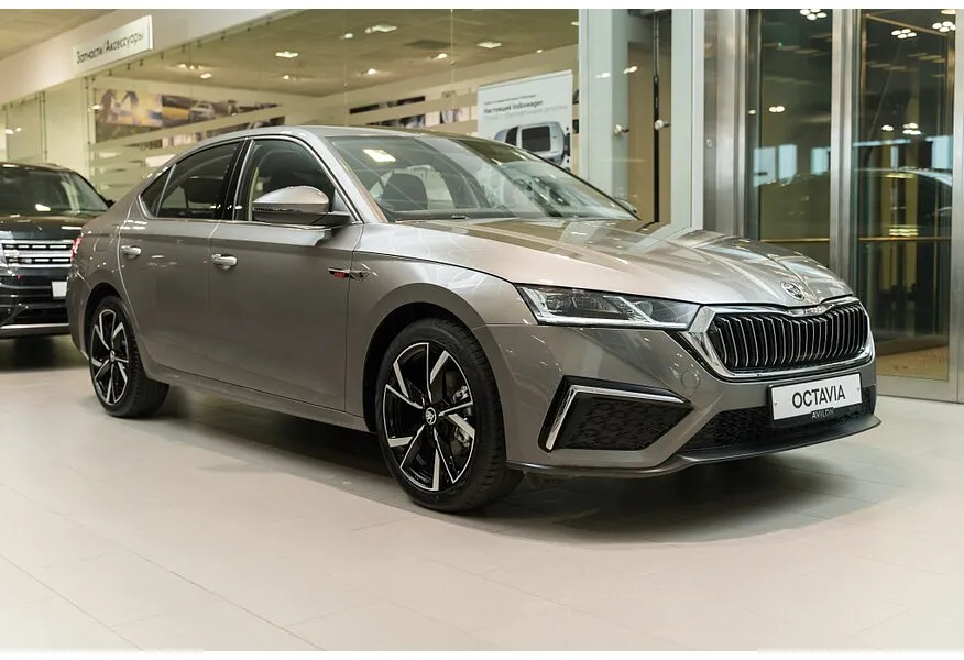 АВИЛОН - Skoda Octavia 1.4 AT FWD (150 л.с.) PRO Luxury Edition Серый - slide 0