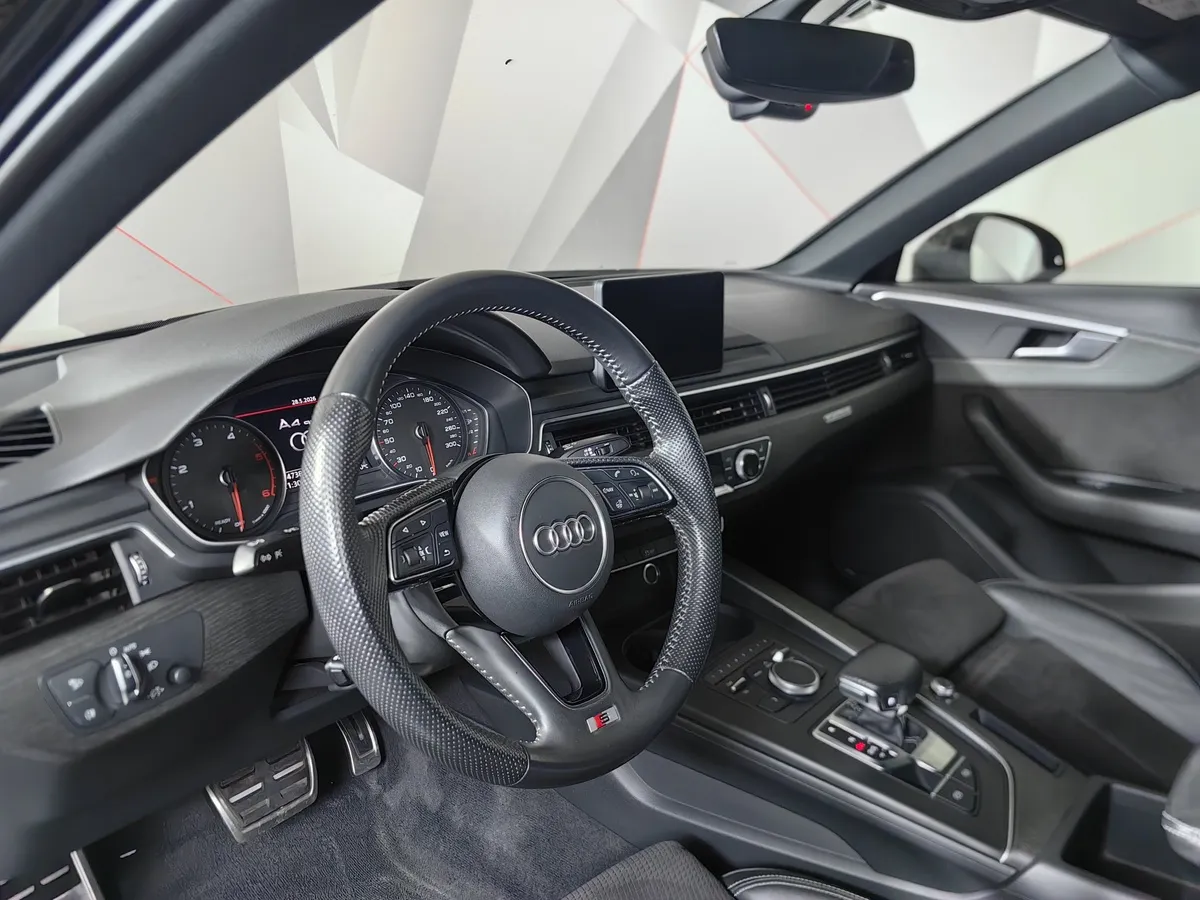 Audi A4 2.0 TDI S tronic quattro (190 л.с.) Черный в АВИЛОН. Слайд №19