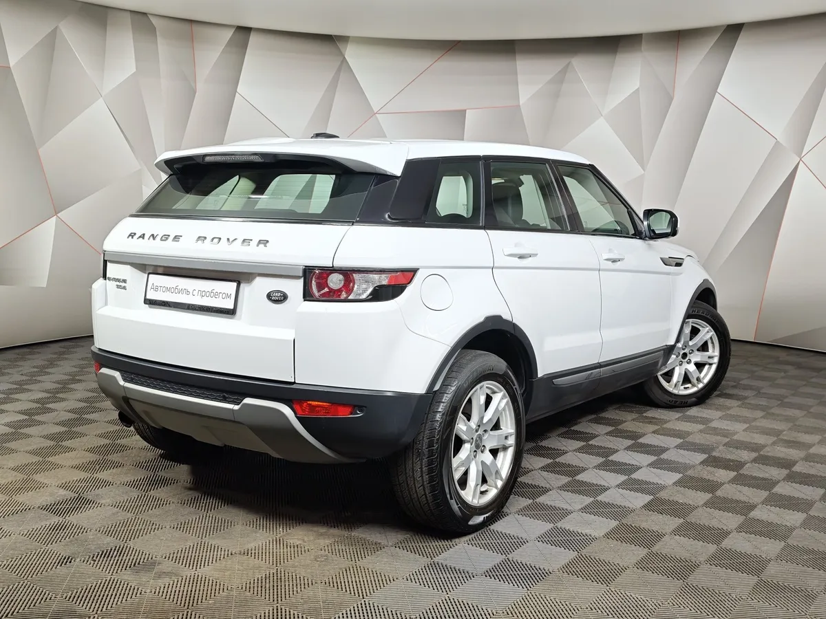 Land Rover Range Rover Evoque 2.2 TD AT AWD (190 л.с.) Dynamic Белый в АВИЛОН. Слайд №2