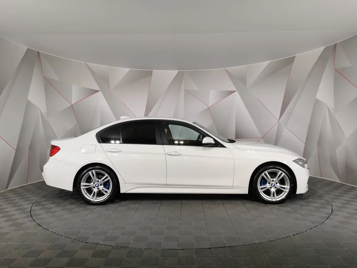 BMW 3 серия 320i AT (184 л.с.) Белый в АВИЛОН. Слайд №6