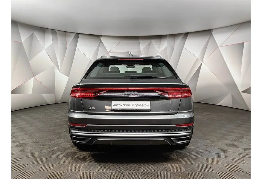 Audi Q8 45 TDI Tiptronic quattro (249 л.с.) Серый в АВИЛОН. Слайд №6