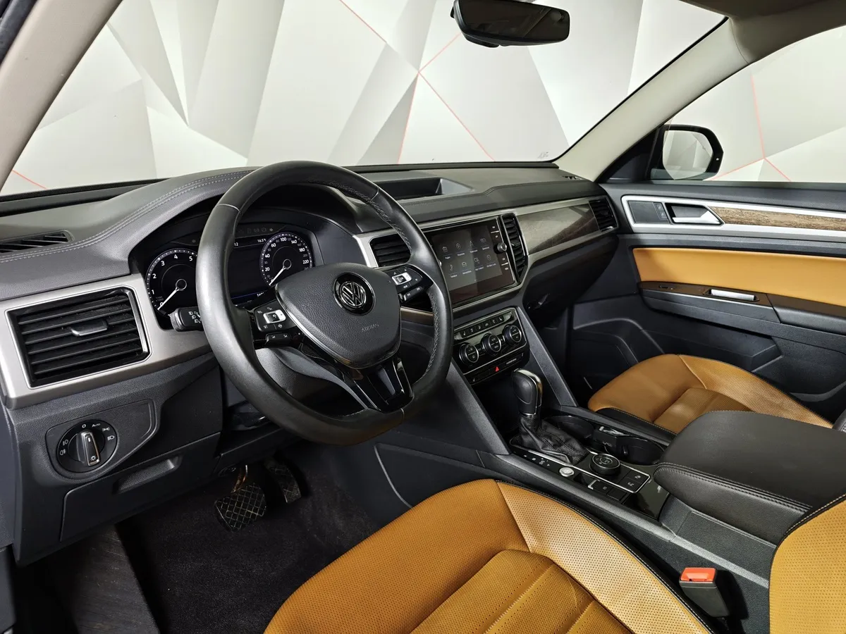 Volkswagen Teramont 3.6 V6 AT 4Motion (280 л.с.) Exclusive Синий в АВИЛОН. Слайд №19