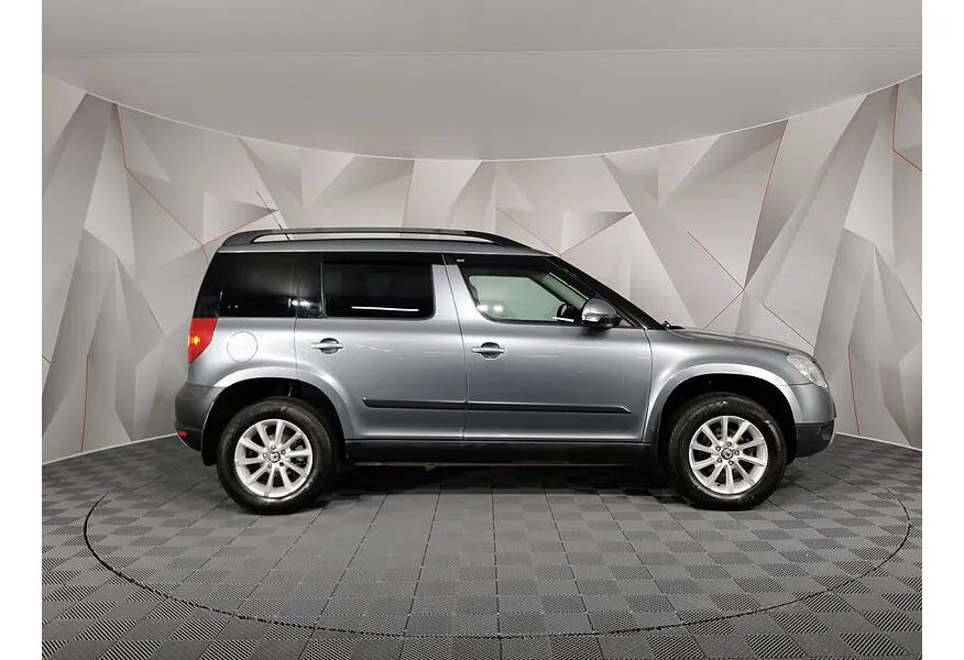 LIVE. Слайд №4