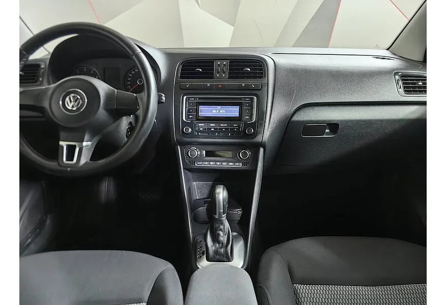 Volkswagen Polo 1.6 Tiptronic (105 л.с.) Comfortline Серебристый в АВИЛОН. Слайд №14