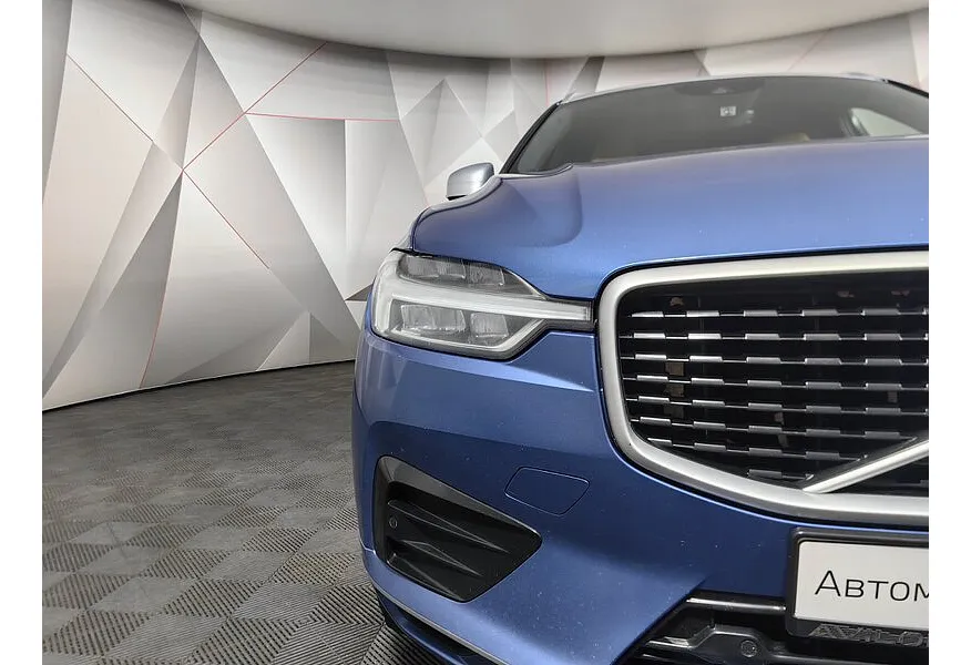 Volvo XC60 2.0 T6 AT AWD (320 л.с.) R-Design Синий в АВИЛОН. Слайд №17