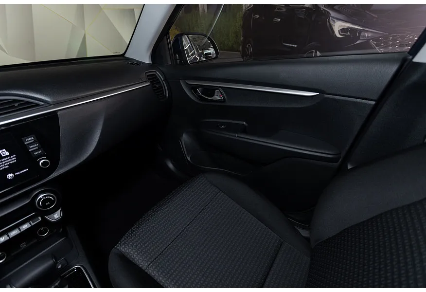 Solaris KRX 1.6 AT (123 л.с.) Prestige Синий в АВИЛОН. Слайд №6