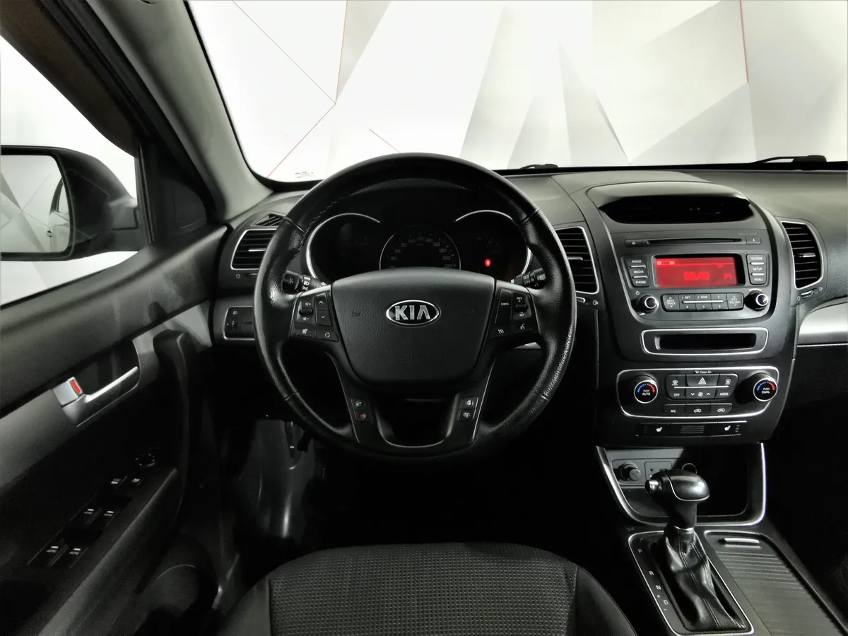 Kia Sorento 2.2 CRDi AT AWD (200 л.с.) Luxe Синий в АВИЛОН. Слайд №19