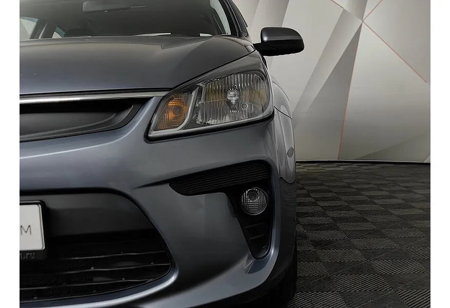 Kia Rio 1.6 MT (123 л.с.) Comfort Серый в АВИЛОН. Слайд №10