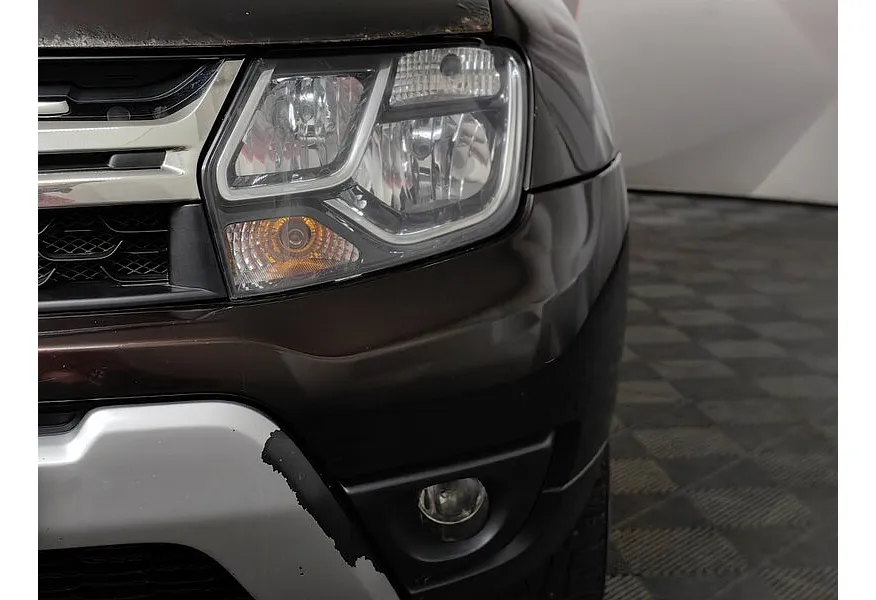 Renault Duster 1.6 MT 4x4 (114 л.с.) Коричневый в АВИЛОН. Слайд №10