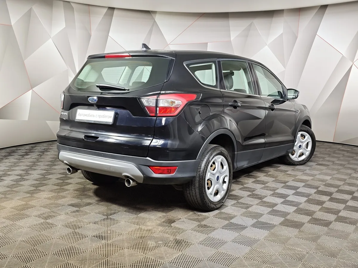 Ford Kuga 2.5 AT (150 л.с.) Trend Черный в АВИЛОН. Слайд №2
