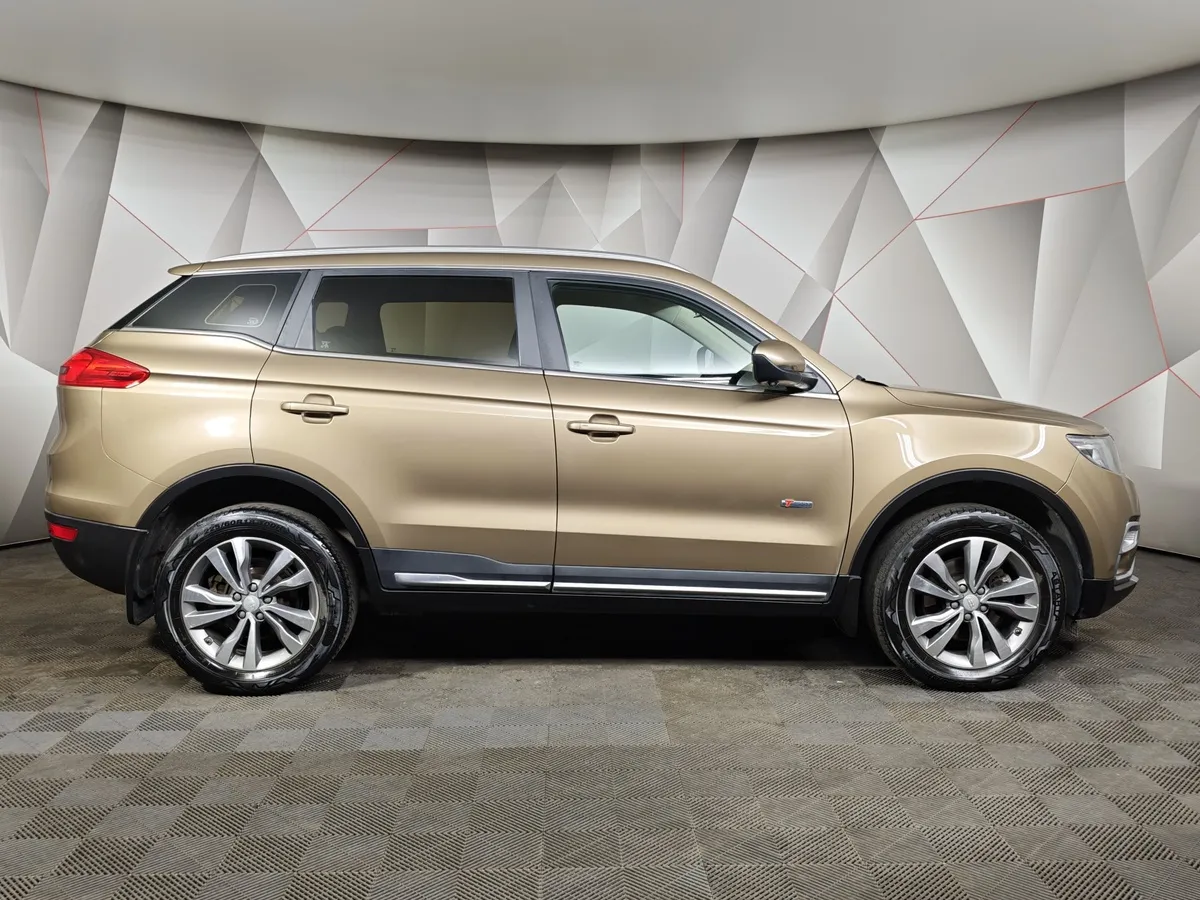 Geely Atlas 1.8 AT (184 л.с.) Luxe LED Бежевый в АВИЛОН. Слайд №6