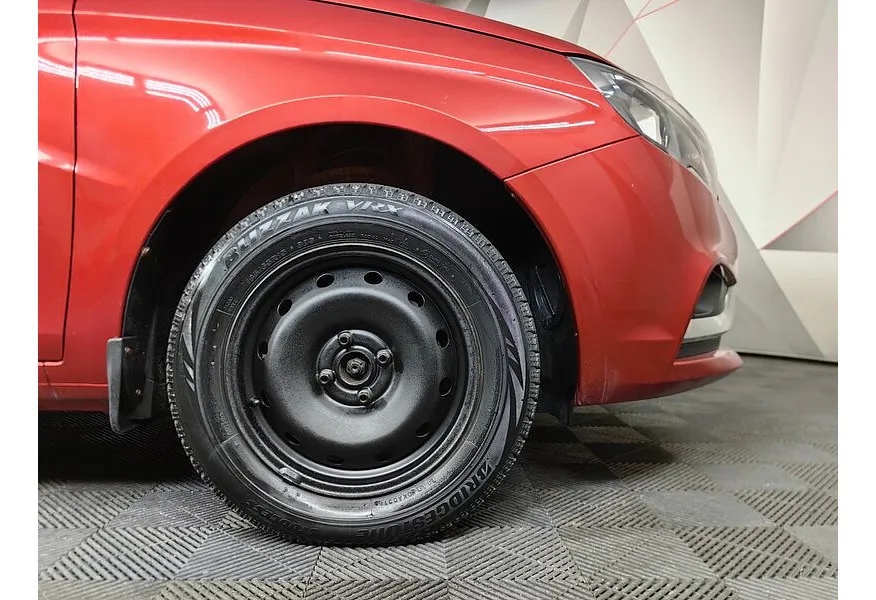 ВАЗ (Lada) Vesta 1.6 CVT (113 л.с.) GFL11-51-000 Comfort Красный в АВИЛОН. Слайд №9